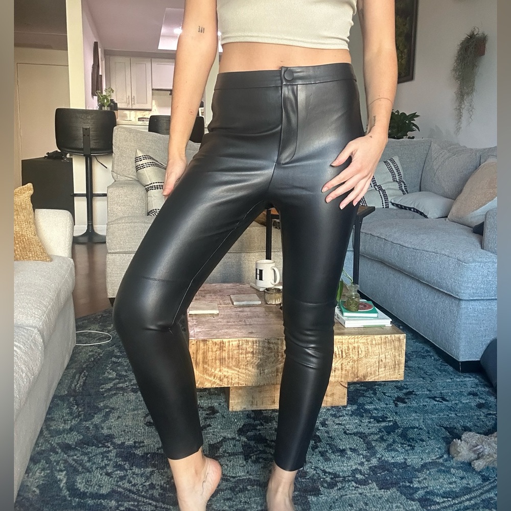NWT Zara leather leggings